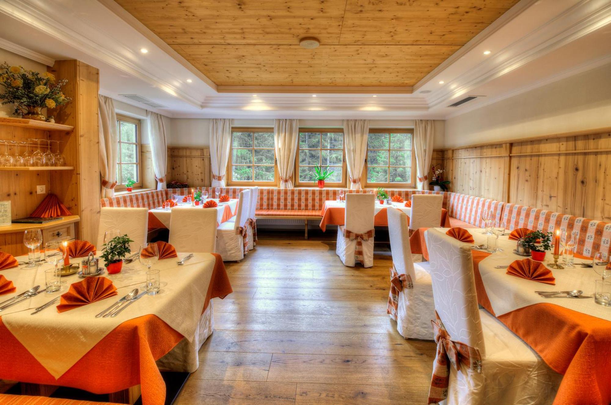 Hotel Haeuserl Im Wald มาริอัปฟาร์ ภายนอก รูปภาพ